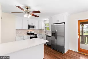 16 Prospect Ave, Sicklerville, NJ 08081 - Photo 6