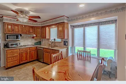 2 Bellows Lane, Cherry Hill, NJ 08002 - Photo 10
