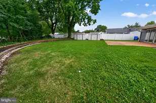102 Ramble Rd, Cherry Hill, NJ 08034 - Photo 26