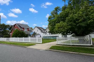 218 N Warwick Rd, Magnolia, NJ 08049 - Photo 2