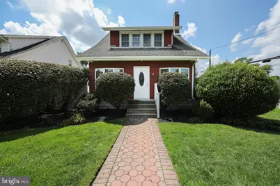 218 N Warwick Road, Magnolia, NJ 08049 - Photo 2