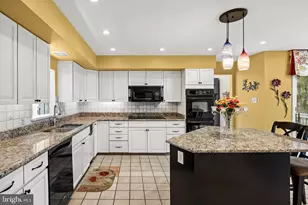19 Bunning Dr, Voorhees, NJ 08043 - Photo 14