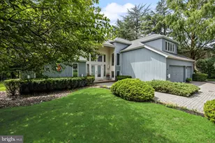 19 Bunning Dr, Voorhees, NJ 08043 - Photo 2