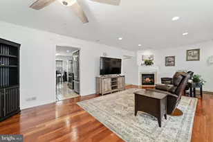 4 Jamie Ct, Clementon, NJ 08021 - Photo 8