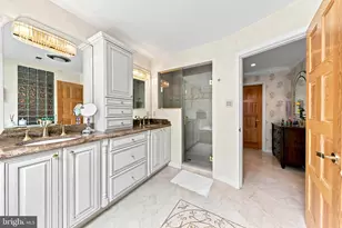 43 Southwood Dr, Cherry Hill, NJ 08003 - Photo 60