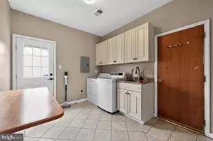 1200 Cardinal Ln, Cherry Hill, NJ 08003 - Photo 30
