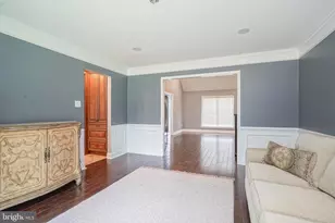 6 St Michael Ct, Cherry Hill, NJ 08003 - Photo 12