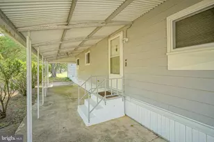74 Colonial Dr, Chesilhurst, NJ 08089 - Photo 6