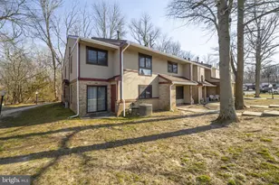 909 Timber Creek Rd, Lindenwold, NJ 08021 - Photo 1