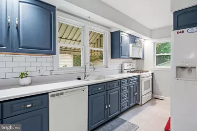 21 E Walnut Avenue, Haddon Township, NJ 08108 - Photo 14