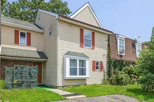 31 Presidential Dr, Sicklerville, NJ 08081 - Photo 2