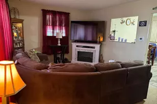 13 Hill Dr, Pine Hill, NJ 08021 - Photo 10