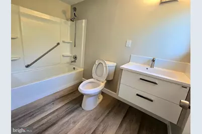 6737 Park Avenue, Pennsauken, NJ 08109 - Photo 14