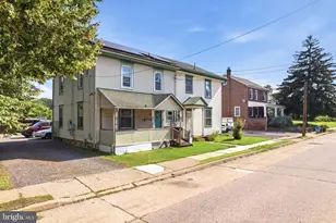 127 E Church St, Gloucester Township, NJ 08012 - Photo 2