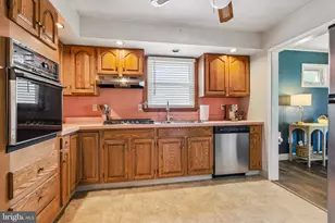 469 Windsor Dr, Bellmawr, NJ 08031 - Photo 14