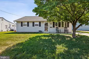 469 Windsor Dr, Bellmawr, NJ 08031 - Photo 2