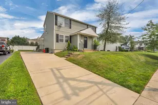 209 Briarwood Ave, Haddonfield, NJ 08033 - Photo 2