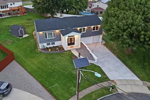 9 Bucknell Dr, Cherry Hill, NJ 08034 - Photo 2