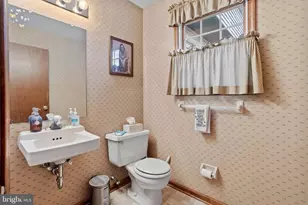 10 Orlando Dr, Sicklerville, NJ 08081 - Photo 16