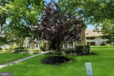 366 Tavistock, Cherry Hill, NJ 08034 - Photo 2