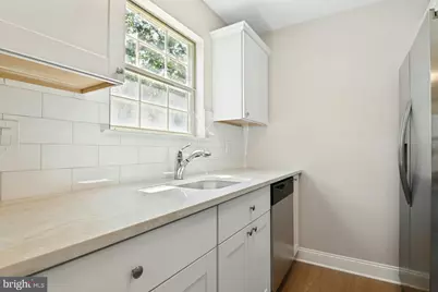 366 Tavistock, Cherry Hill, NJ 08034 - Photo 10