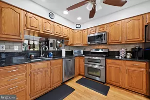 81 Pebble Ln, Gloucester Township, NJ 08012 - Photo 8