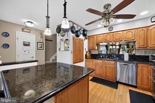 81 Pebble Ln, Gloucester Township, NJ 08012 - Photo 6