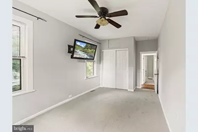 334 Reading Avenue, Barrington, NJ 08007 - Photo 10