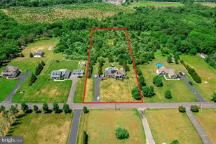 411 Winterberry Ln, Hammonton, NJ 08037 - Photo 2