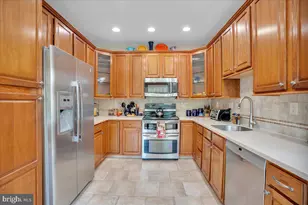 1402 Champlain Dr, Voorhees, NJ 08043 - Photo 8