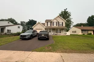 12 Peachton Ln, Sicklerville, NJ 08081 - Photo 2