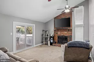 86 Deer Park Cir, Gloucester Township, NJ 08012 - Photo 10