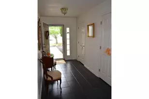 302 Doral Dr, Gloucester Township, NJ 08012 - Photo 4