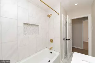 60 N Oakland Ave, Runnemede, NJ 08078 - Photo 12