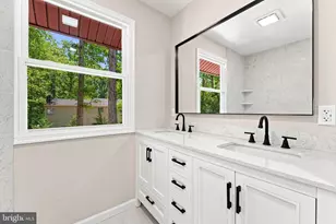 8 Villanova Ct, Berlin, NJ 08009 - Photo 44