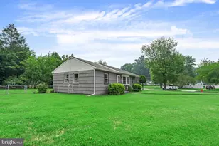 12 Bucknell Ave, Stratford, NJ 08084 - Photo 2