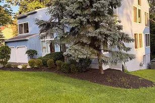 4 Johnson Ln, Voorhees, NJ 08043 - Photo 2