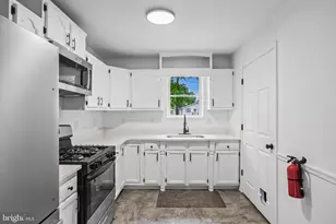 109 6th Ave Ave, Chesilhurst, NJ 08089 - Photo 10