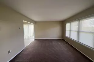 18 Lerner Ct, Sicklerville, NJ 08081 - Photo 2