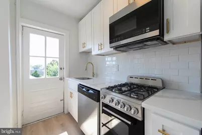 9 E Holly Avenue #APT 5, Haddon Township, NJ 08107 - Photo 6