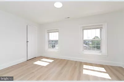9 E Holly Avenue #APT 5, Haddon Township, NJ 08107 - Photo 2