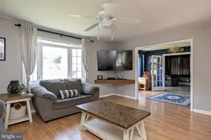 601 Station Ave, Mount Ephraim, NJ 08059 - Photo 18