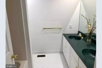 1081 Chanticleer, Cherry Hill, NJ 08003 - Photo 16