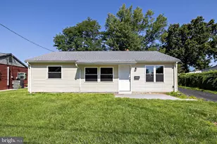 425 Holly Ave, Gloucester City, NJ 08030 - Photo 1