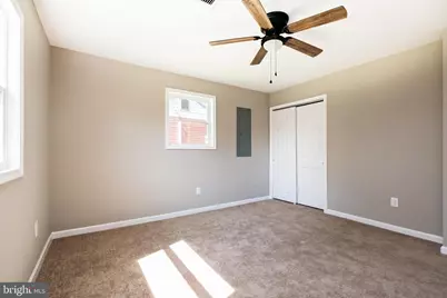 425 Holly Avenue, Gloucester City, NJ 08030 - Photo 24