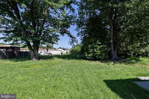 425 Holly Ave, Gloucester City, NJ 08030 - Photo 30