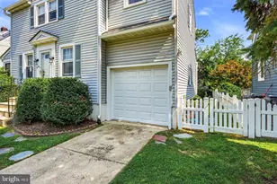 424 Stratford Ave, Haddon Township, NJ 08108 - Photo 2