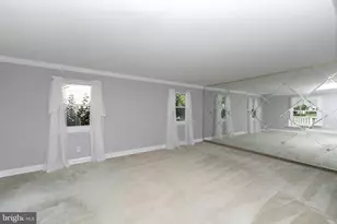1944 Birchwood Park Dr N, Cherry Hill, NJ 08003 - Photo 4