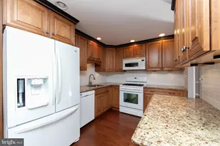 1944 Birchwood Park Dr N, Cherry Hill, NJ 08003 - Photo 10