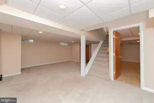 1944 Birchwood Park Dr N, Cherry Hill, NJ 08003 - Photo 42